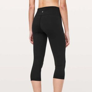 Lululemon Athletica Capris Leggings Mid Rise